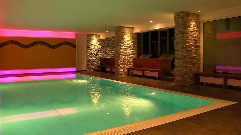 Hotel Ochsen Höfen an der Enz المظهر الخارجي الصورة