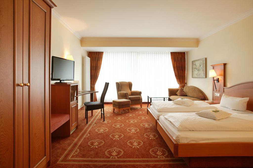 Hotel Ochsen Höfen an der Enz المظهر الخارجي الصورة